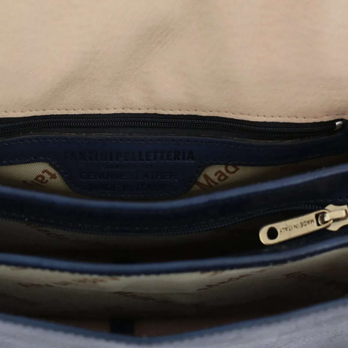 Borsa a tracolla in pelle Tolfa