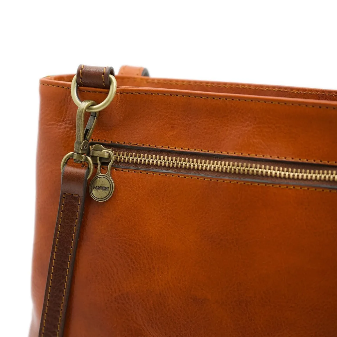 Borsa zaino in pelle Noemi